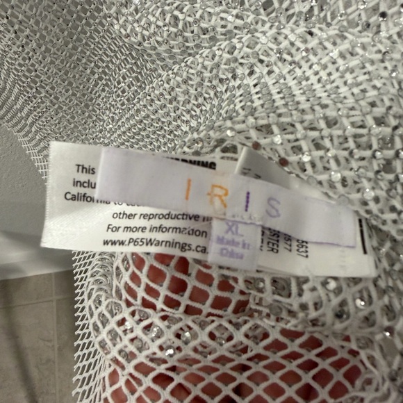 Iris Sparkling Silver Cover Up - Picture 4 of 4